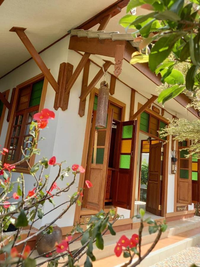 Anjung Nor Muslim Homestay Dungun Exterior photo